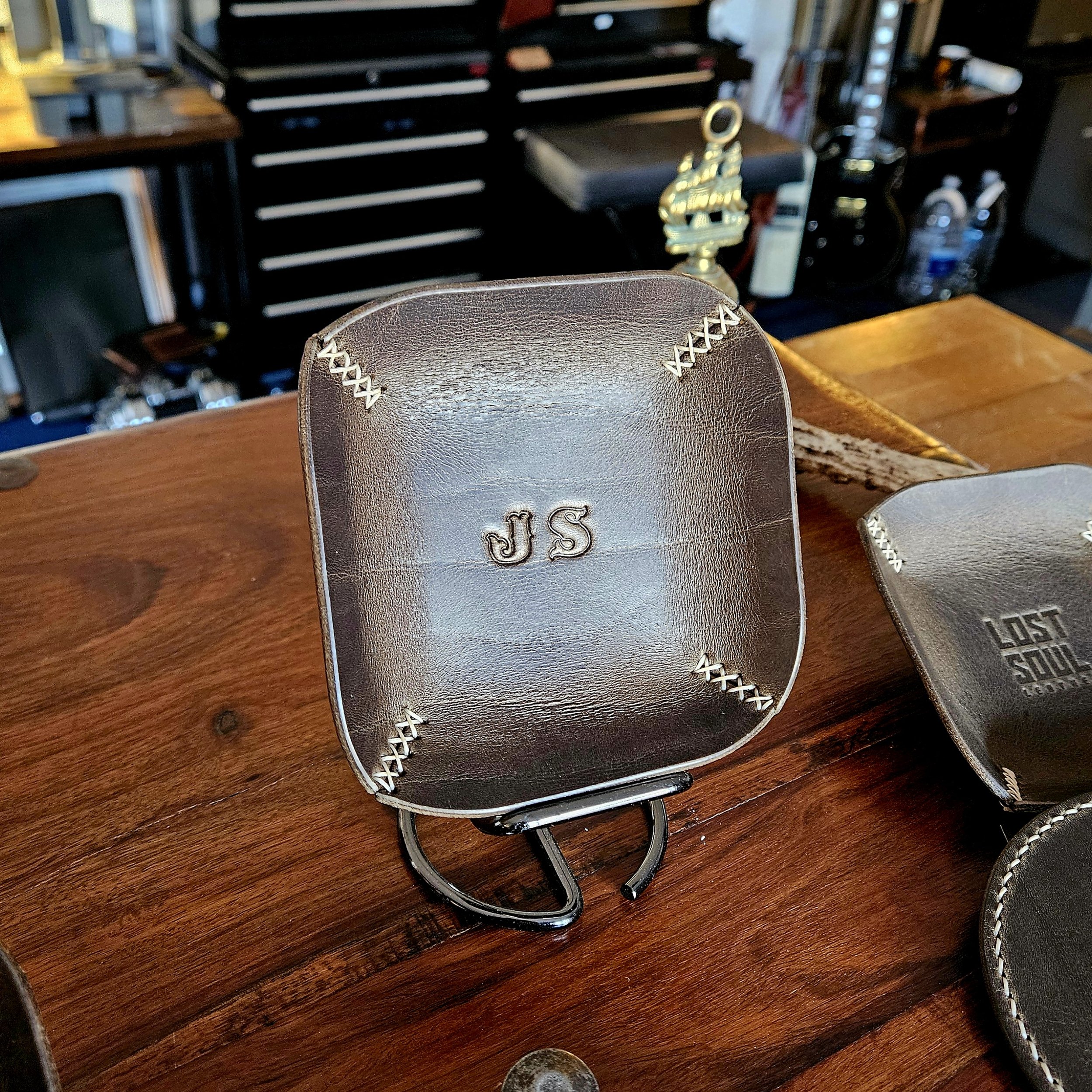 Leather tray, hand stitched. Personalised leather tray. Hand stitched. Vegetable tanned leather.