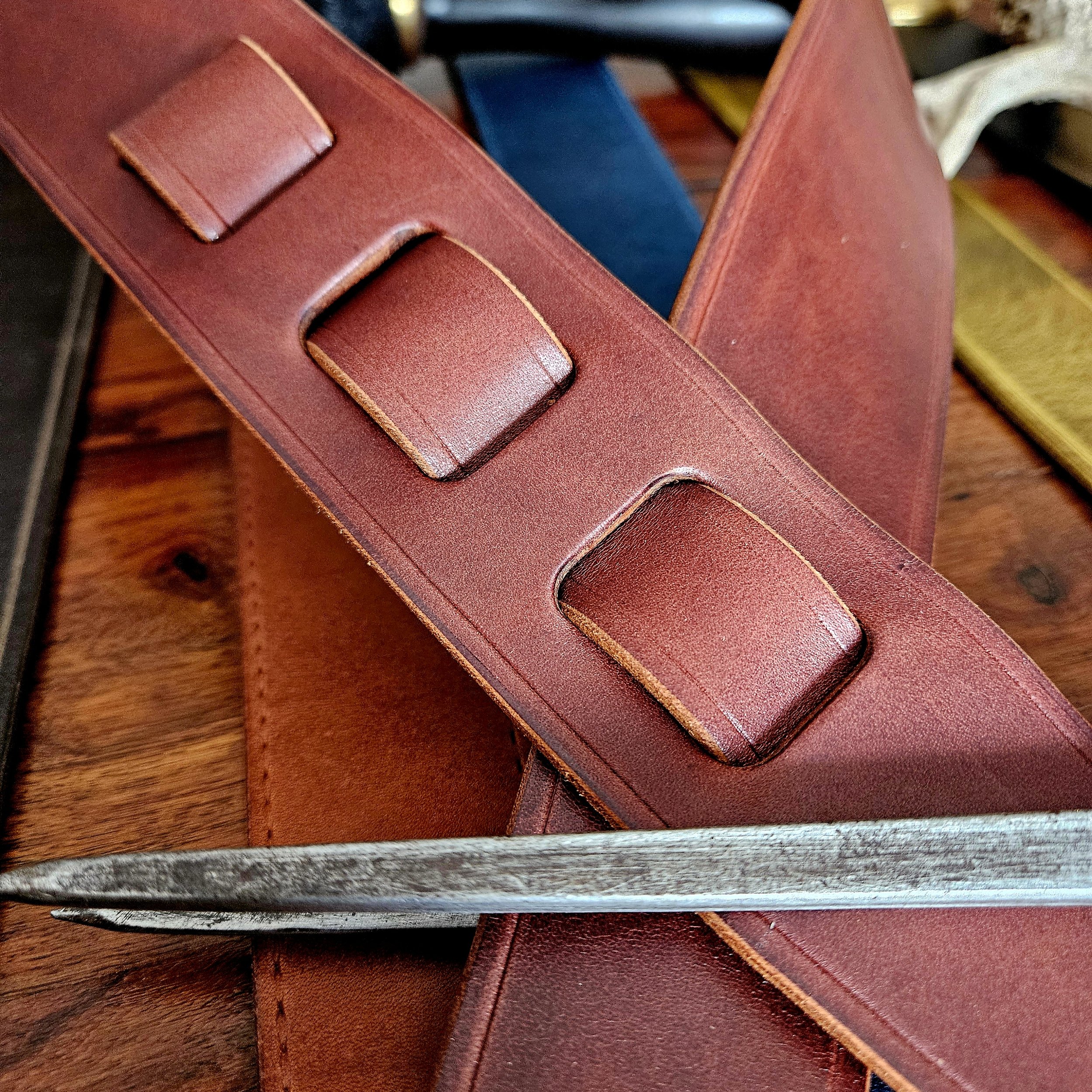 Hand made leather guitar strap. Made in UK.