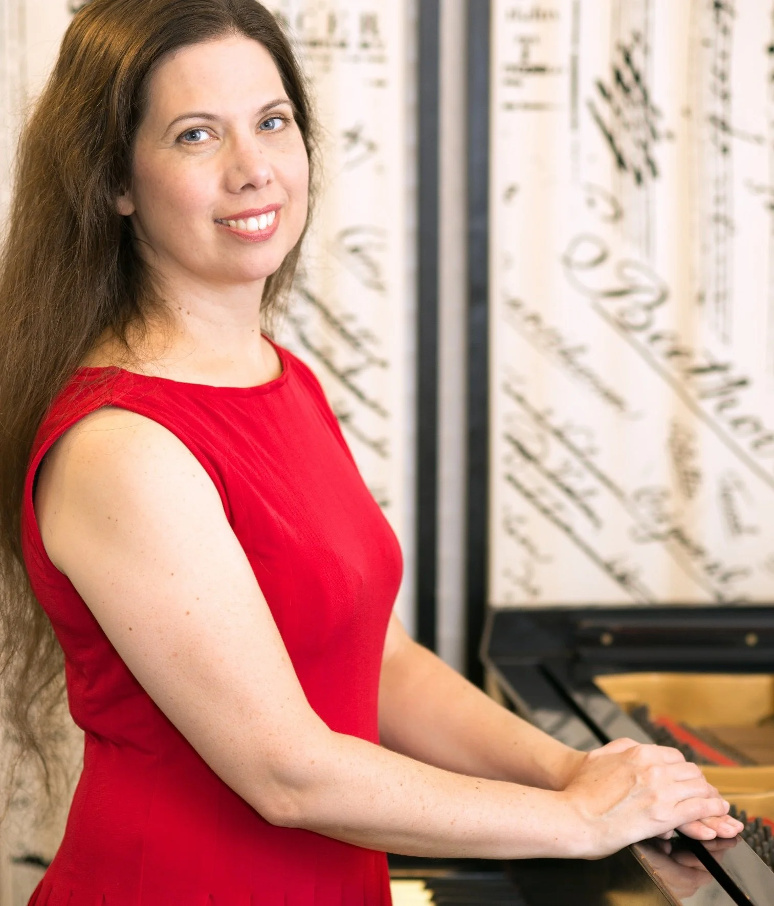 Adrienne: Online Piano Teacher