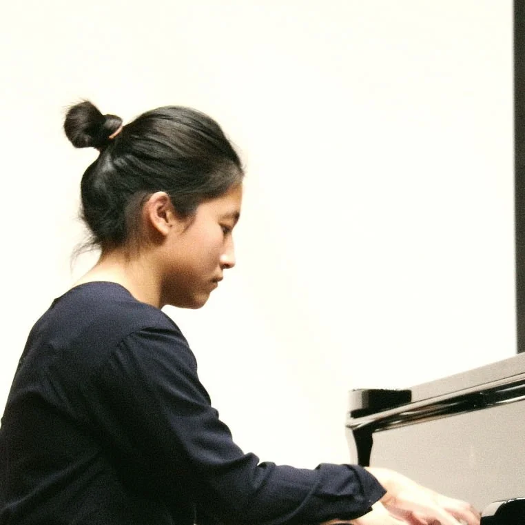 Suet Lai: Online Piano Teacher