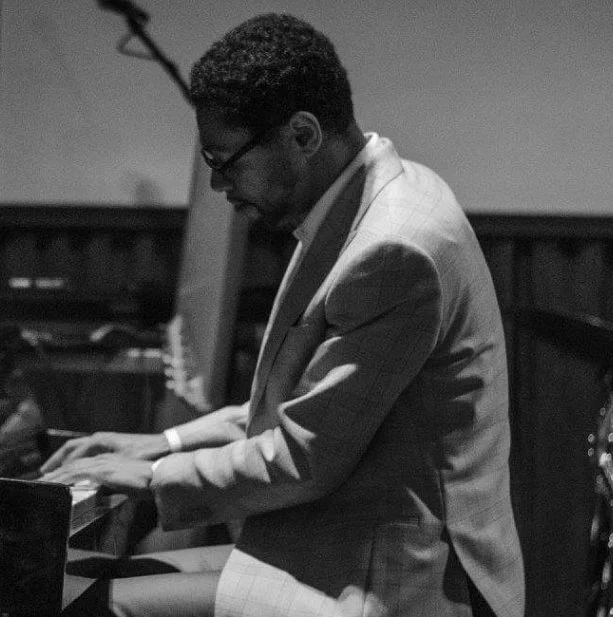 Benjamin: Online Piano Teacher