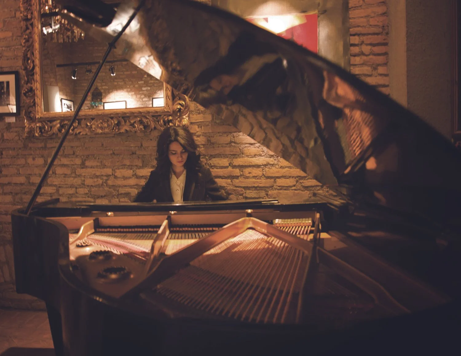 Cecilia: Online Piano Teacher