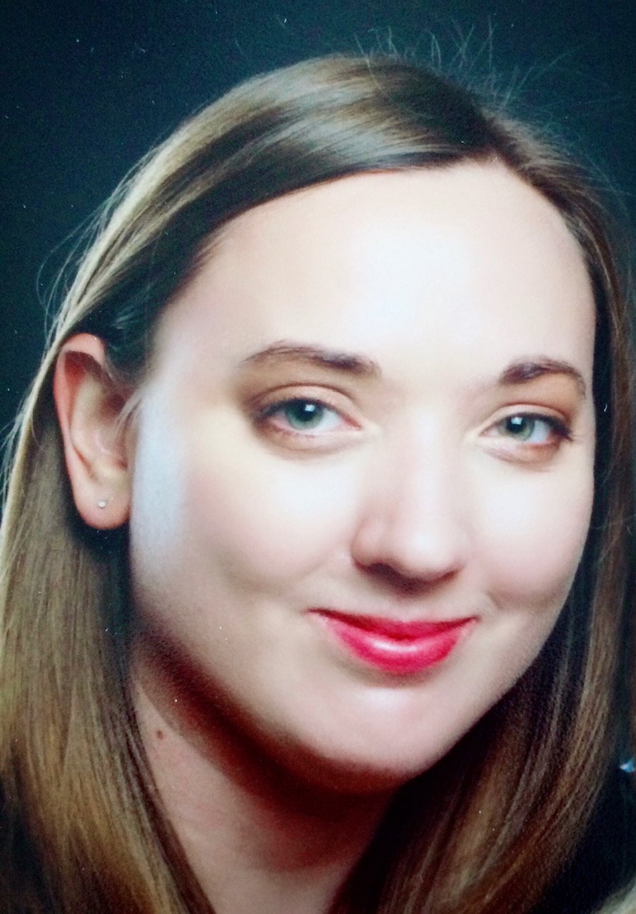 Vanessa: Online Piano Teacher