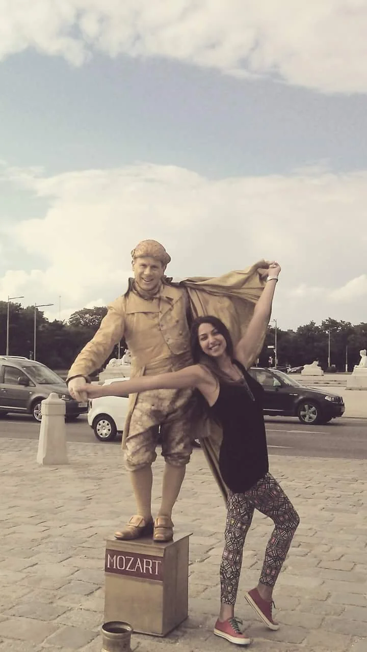 Ana: Online Piano Teacher