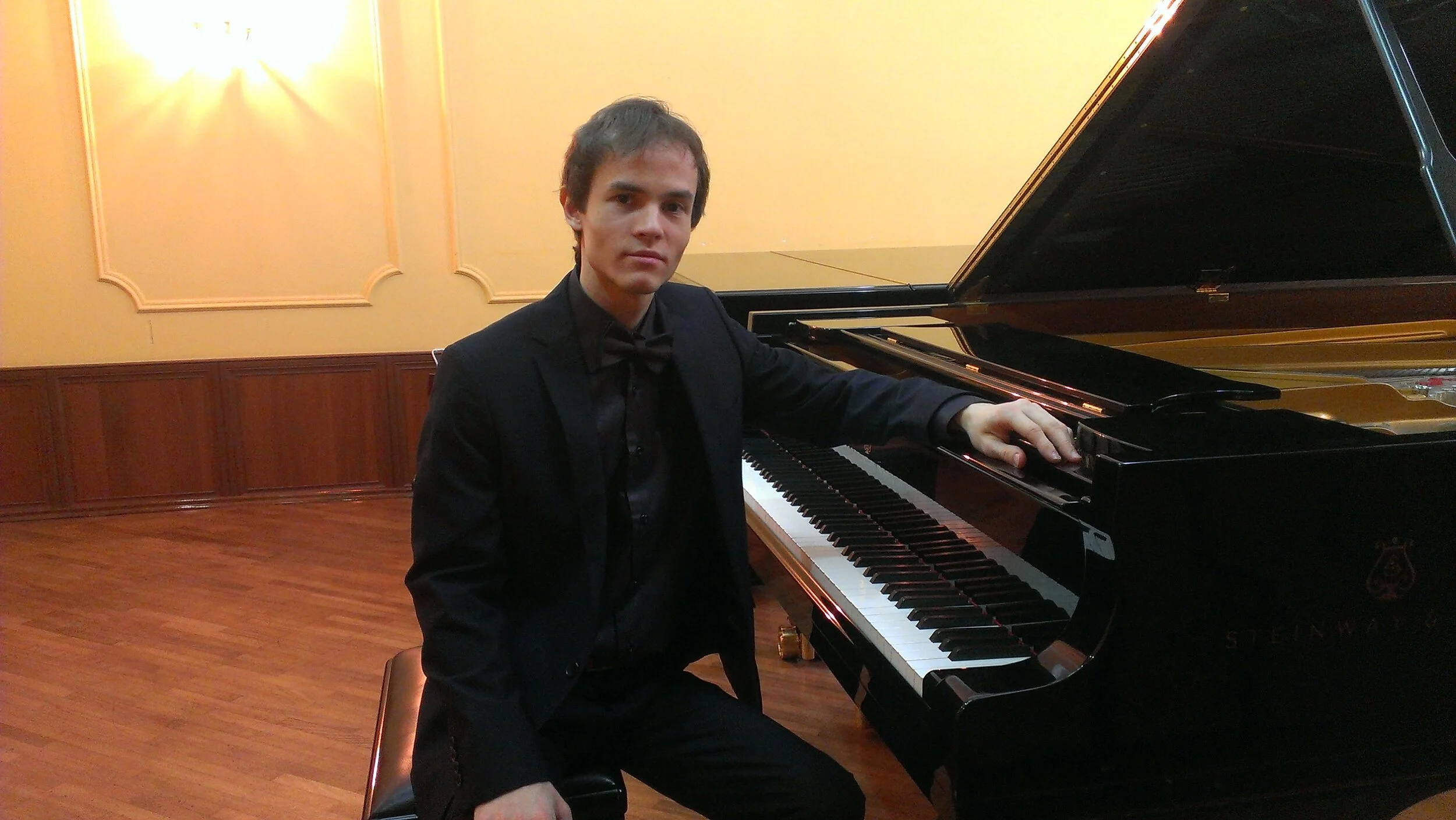 Andrew: Online Piano Teacher