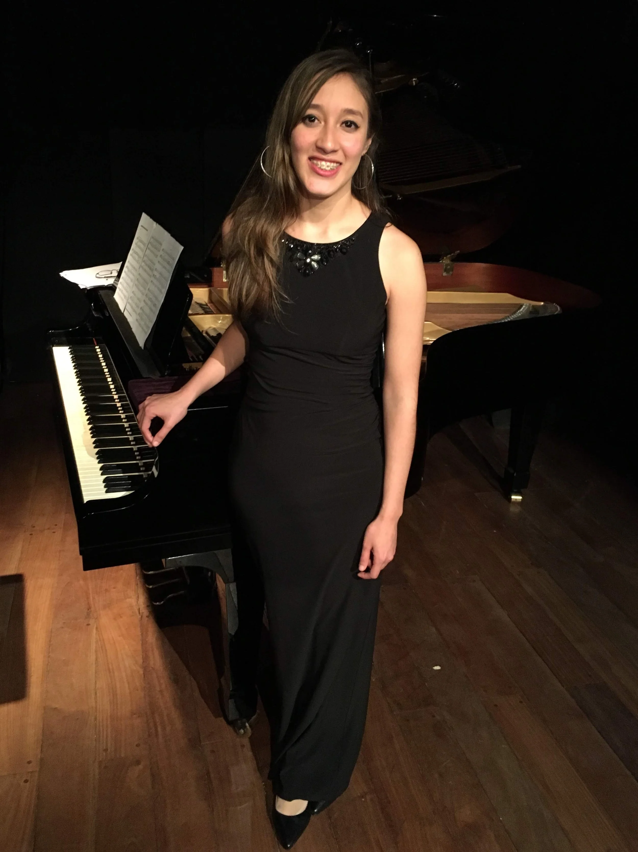 Solange: Online Piano Teacher