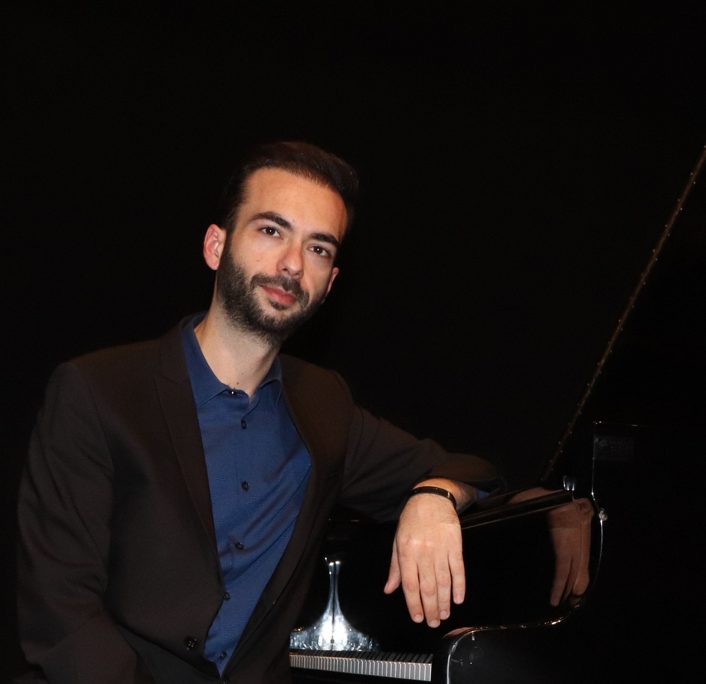 Bugra: Online Piano Teacher