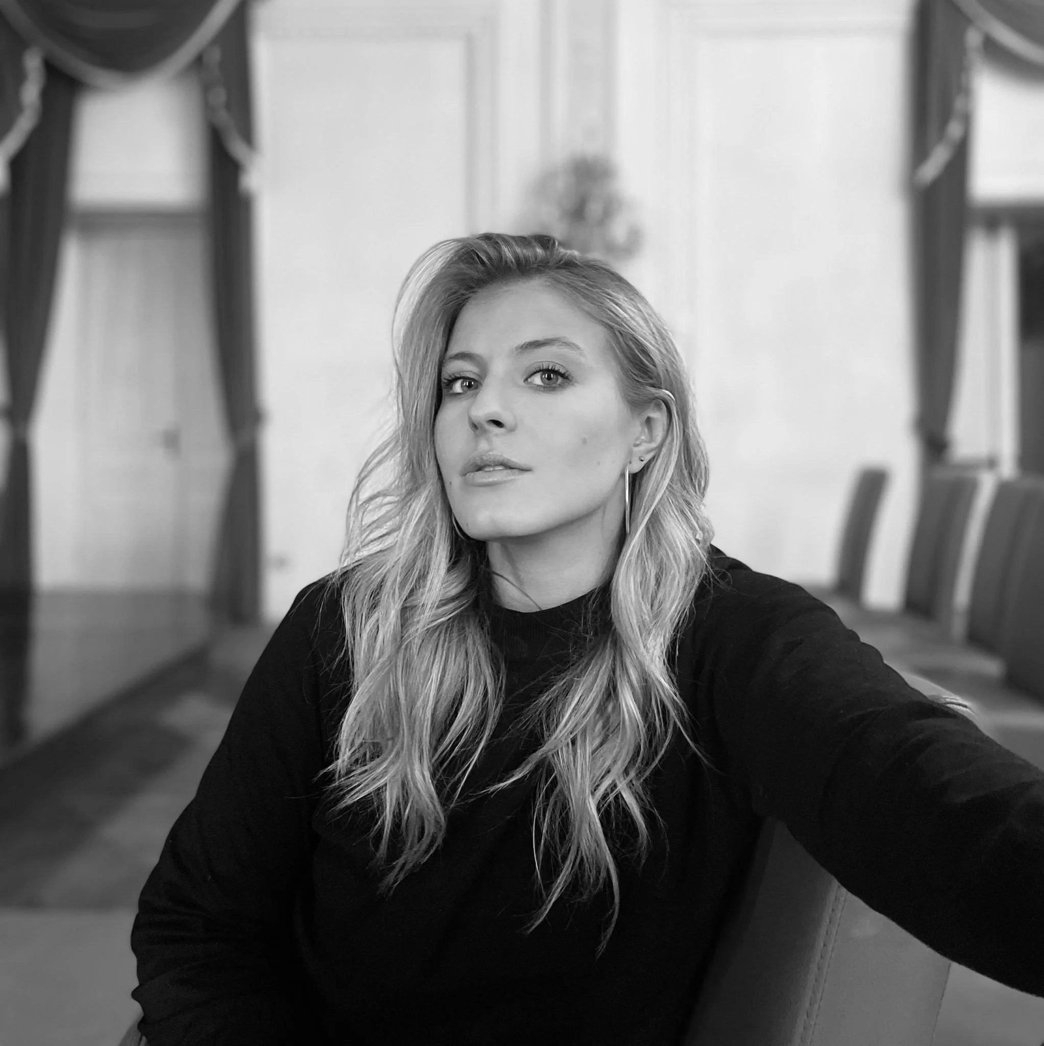 Teodora: Online Piano Teacher