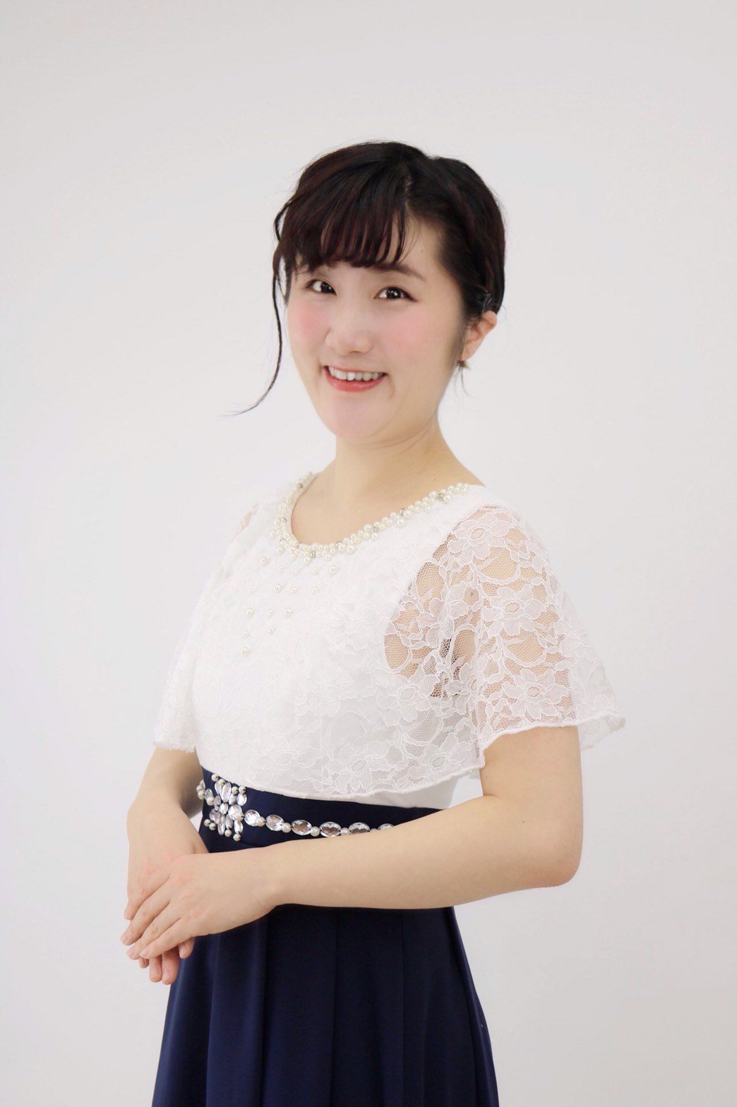 Mai: Online Piano Teacher