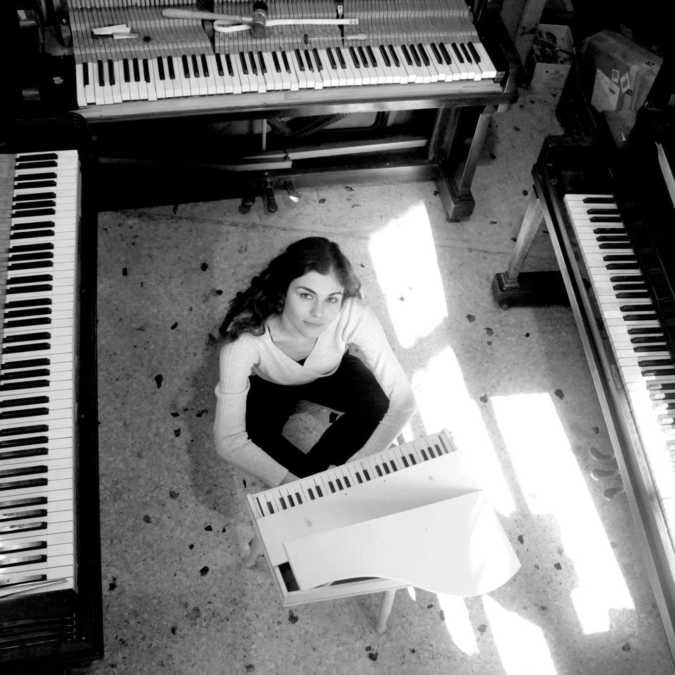 Kristin: Online Piano Teacher