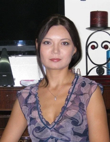 Yuliya: Online Piano Teacher