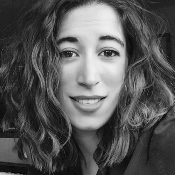 Míriam: Online Piano Teacher