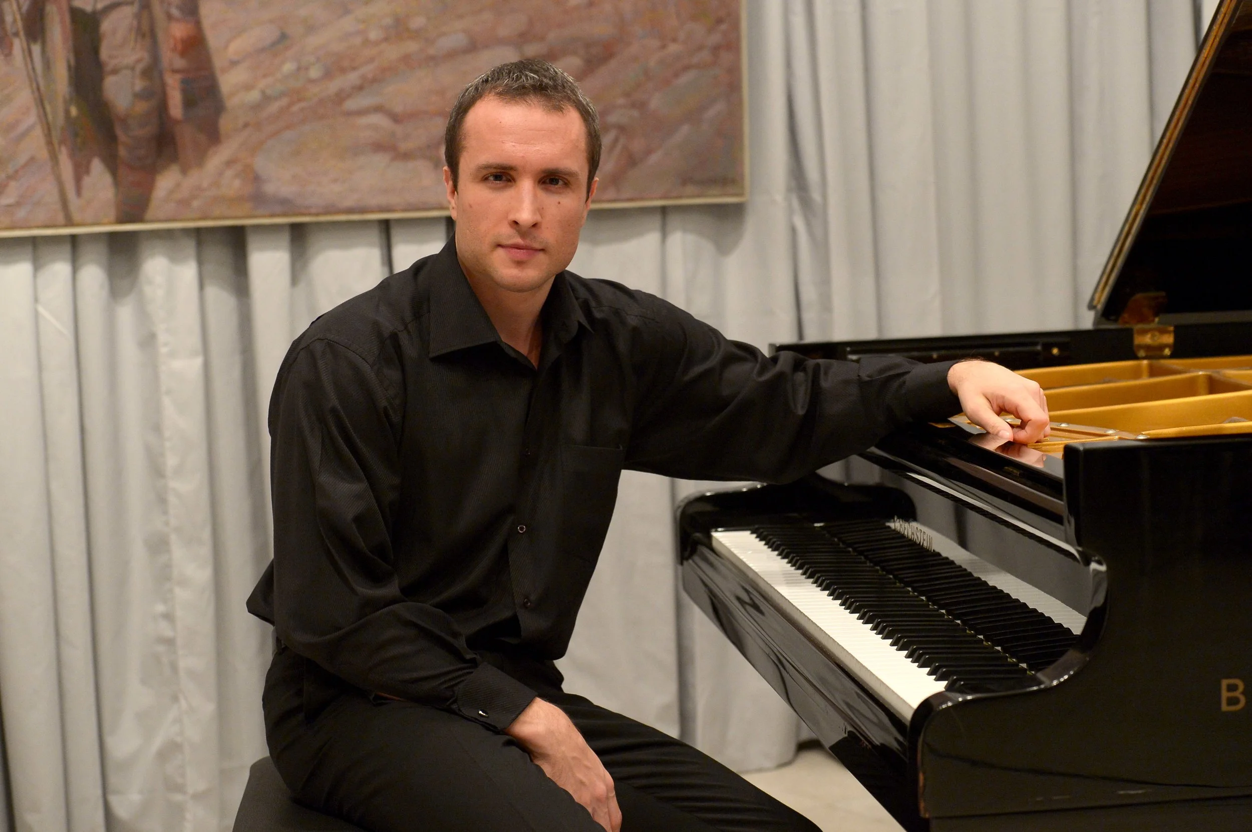 Neven: Online Piano Teacher
