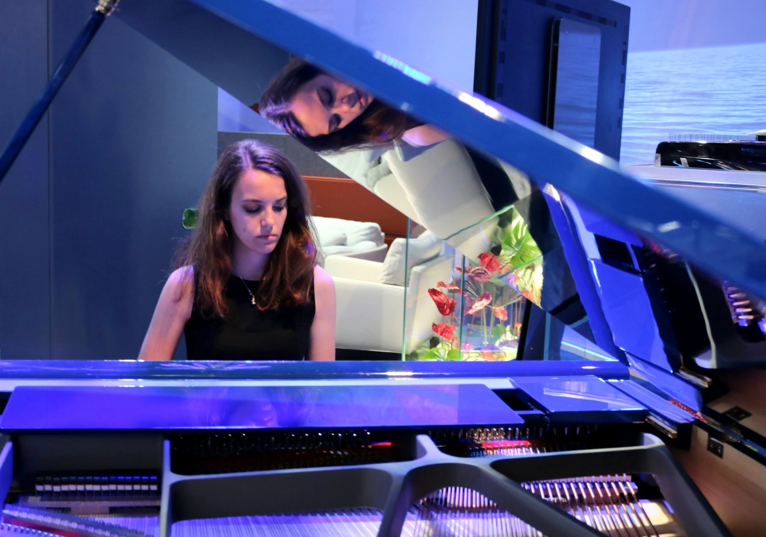 Elida: Online Piano Teacher