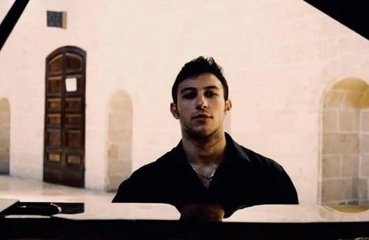 Kosti: Online Piano Teacher