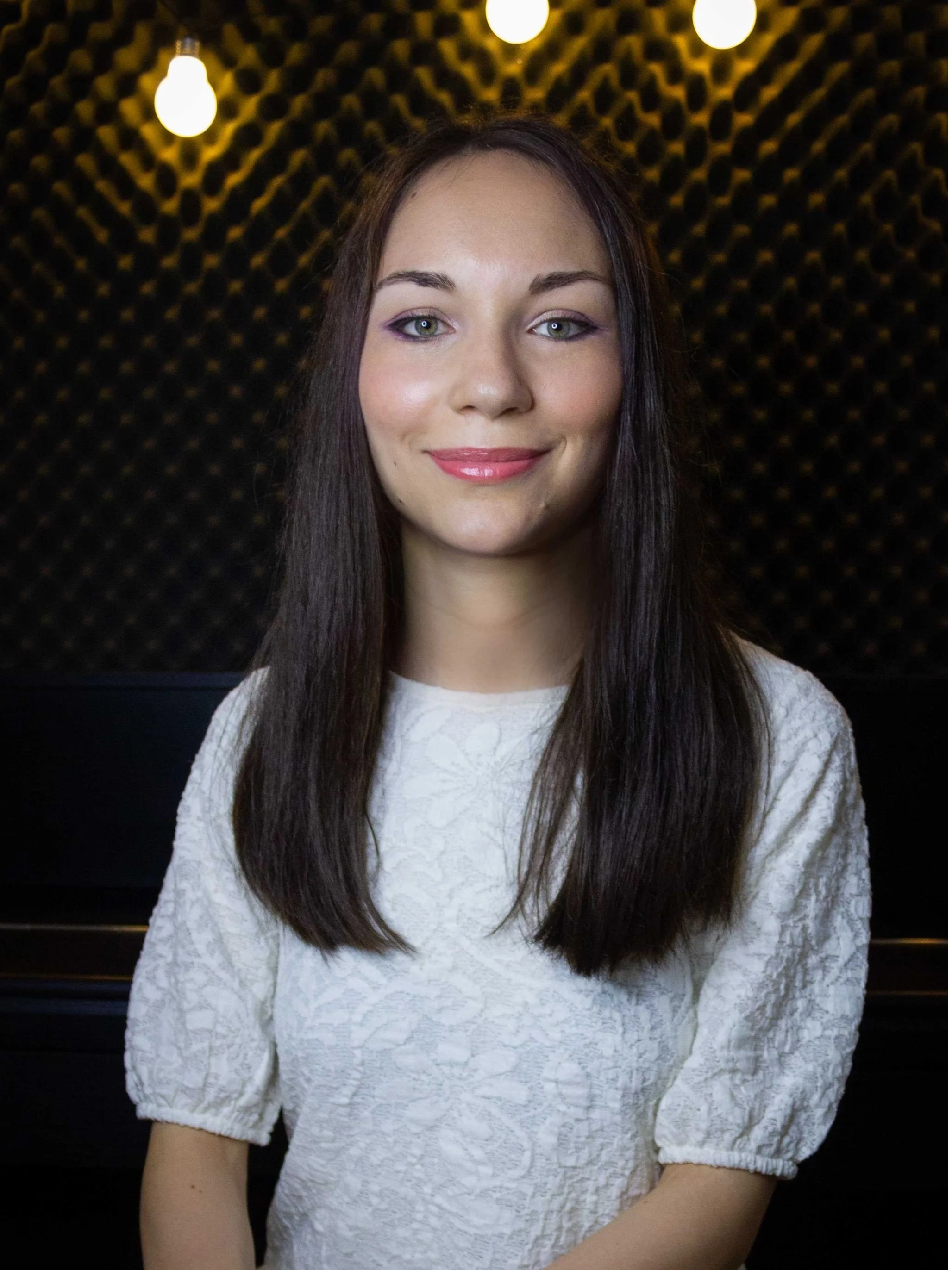 Ingrid: Online Piano Teacher