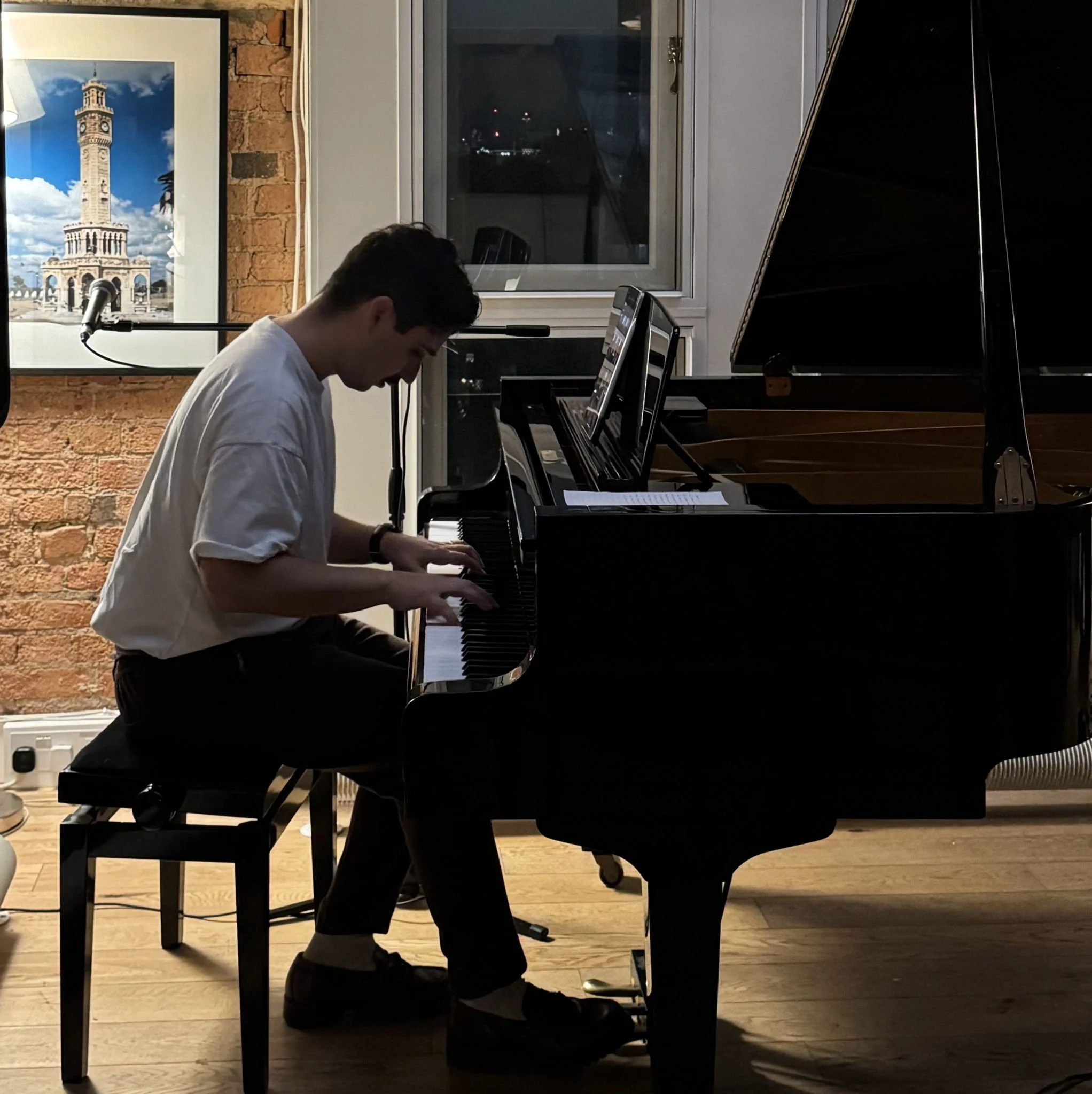 Nick: Online Piano Teacher