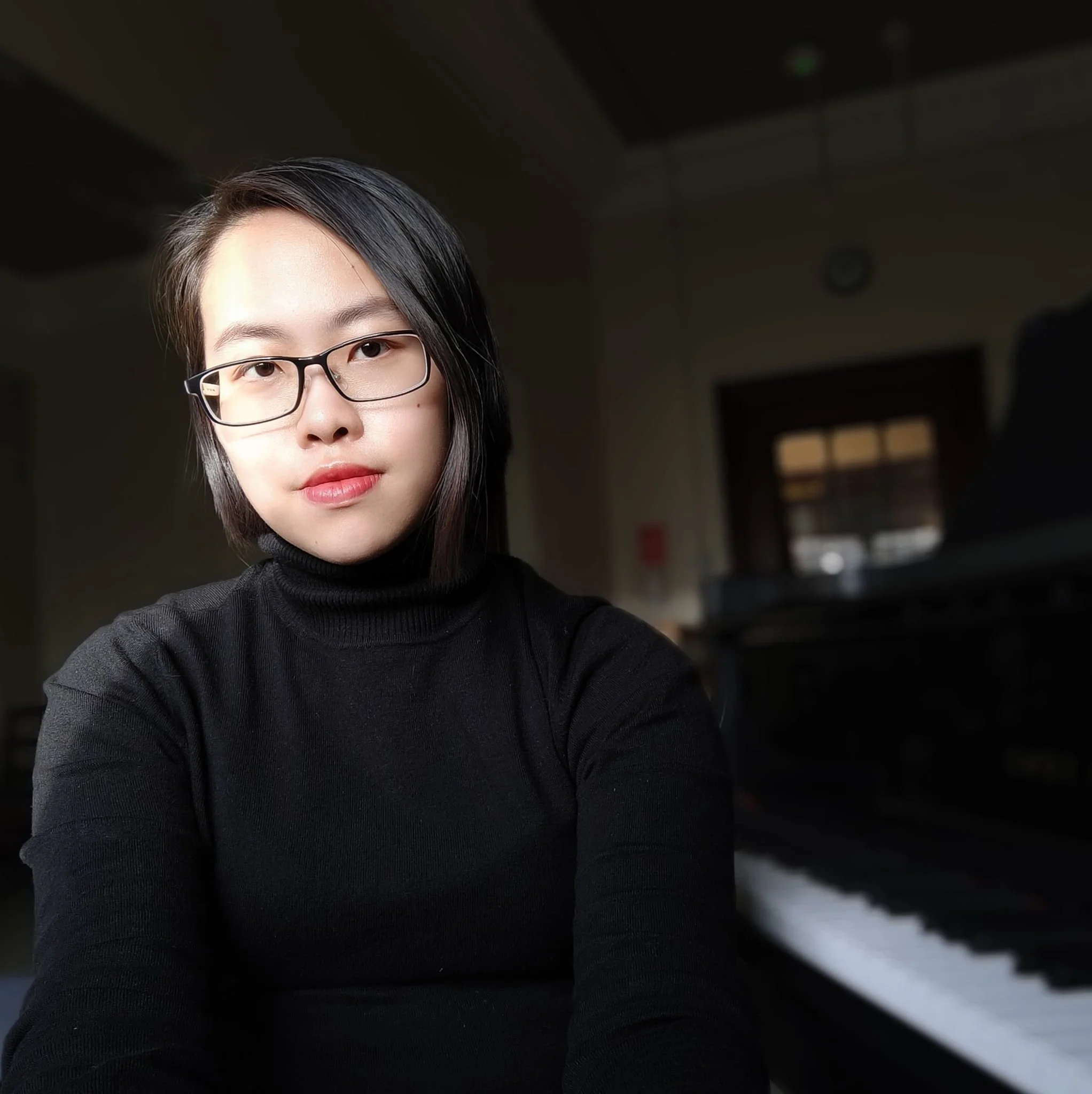 Yuzhang: Online Piano Teacher