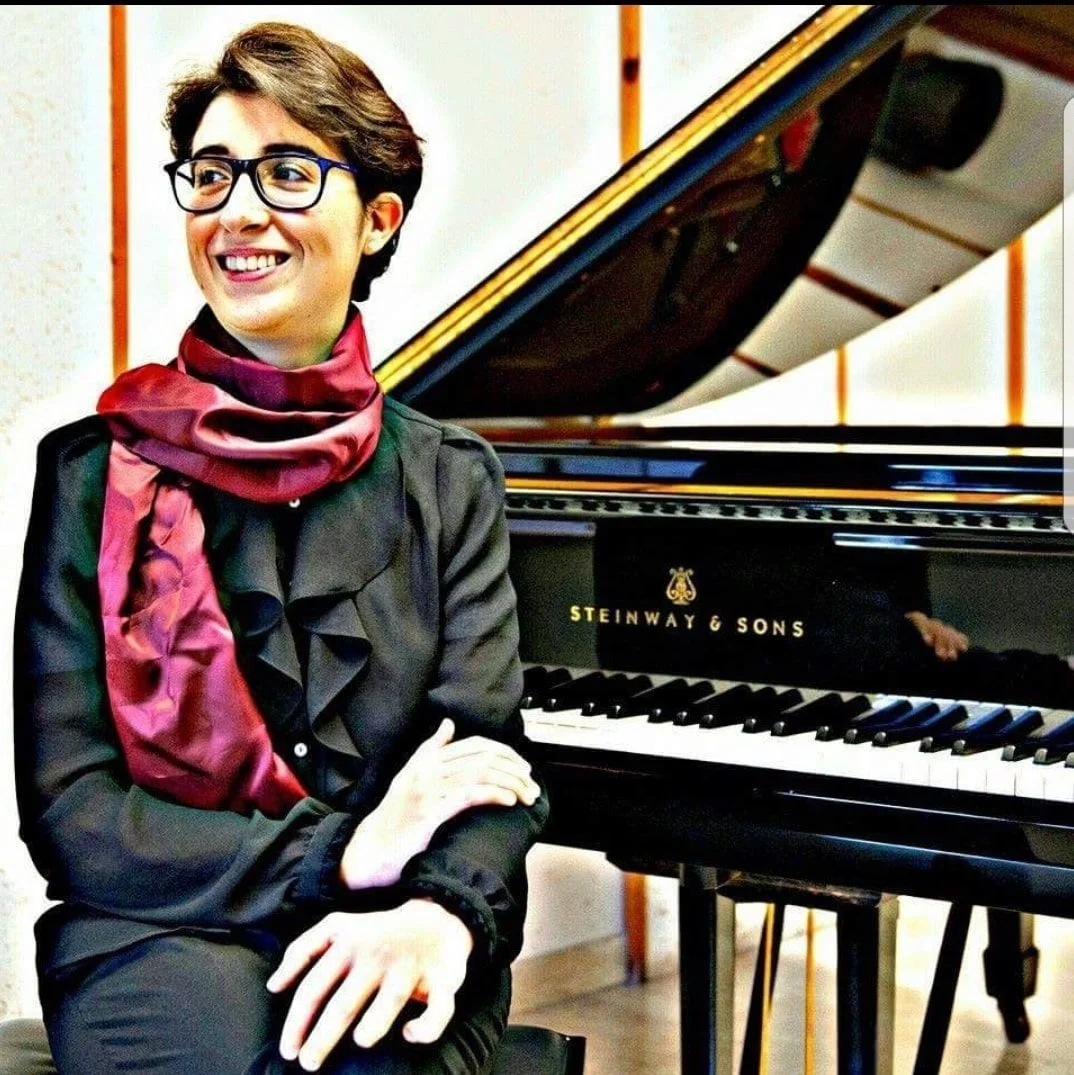 Alessia: Online Piano Teacher