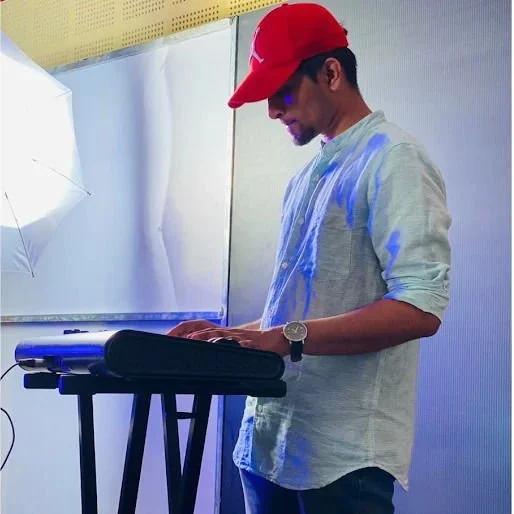 Anirudh: Online Piano Teacher