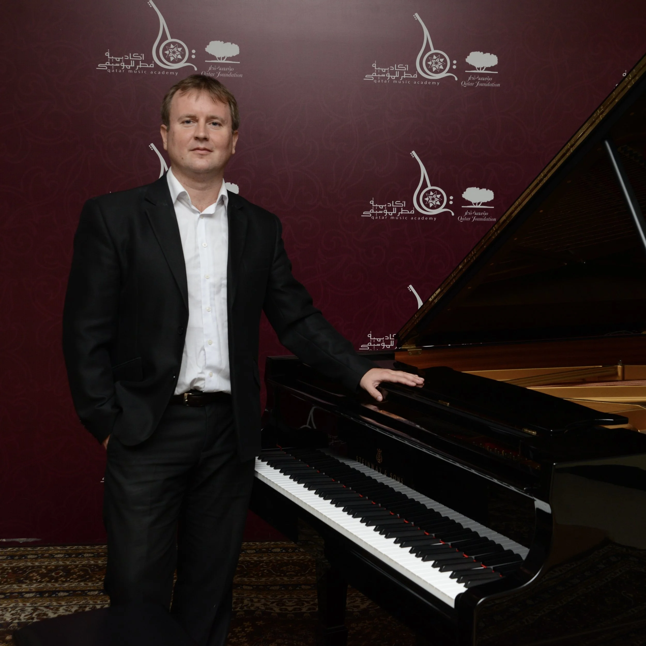 Oleg: Online Piano Teacher