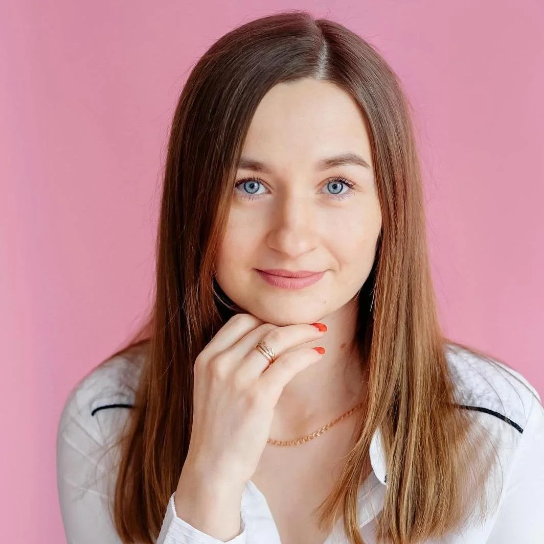 Online Piano Teacher Hanna offers Classical piano lessons