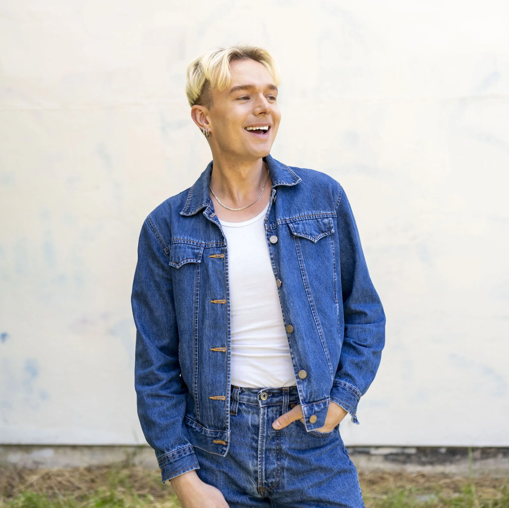 Douglas: Online Piano Teacher 