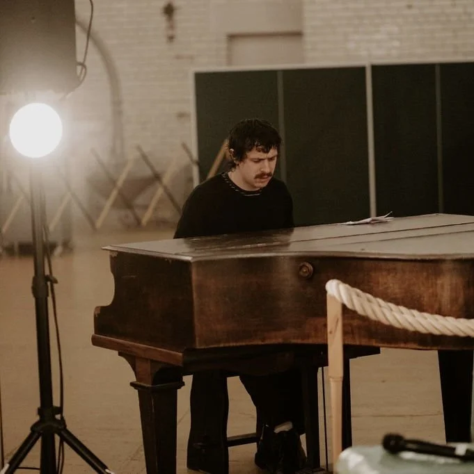 Online Piano Teacher William offers Jazz piano lessons