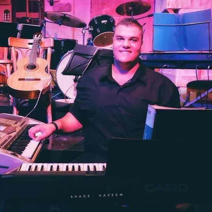 Elie: Online Piano Teacher