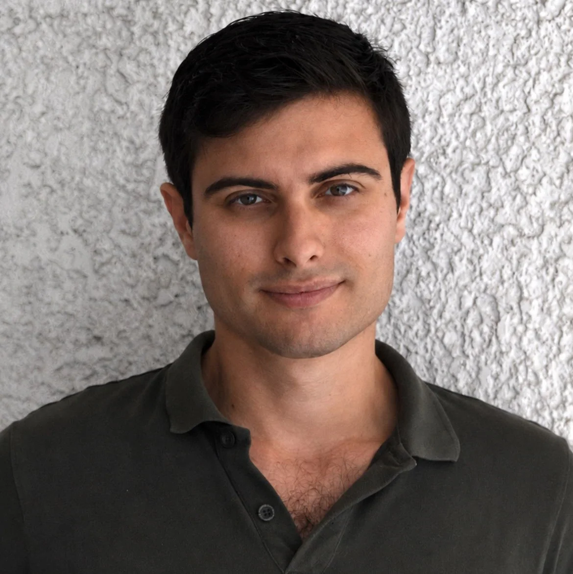 Online Piano Teacher Enrico offers Pop/Rock piano lessons