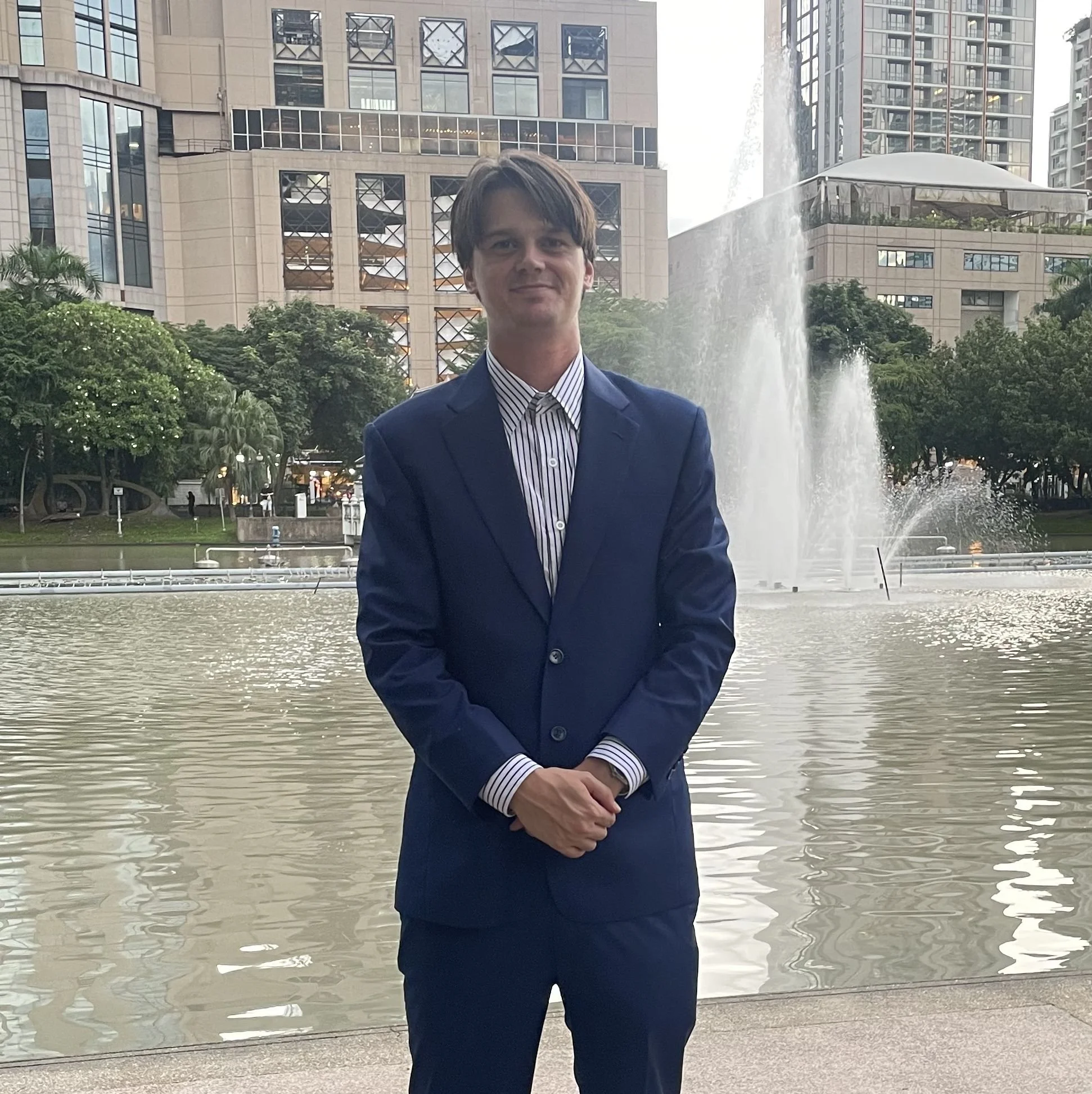 Online Piano Teacher Kurt offers Classical piano lessons