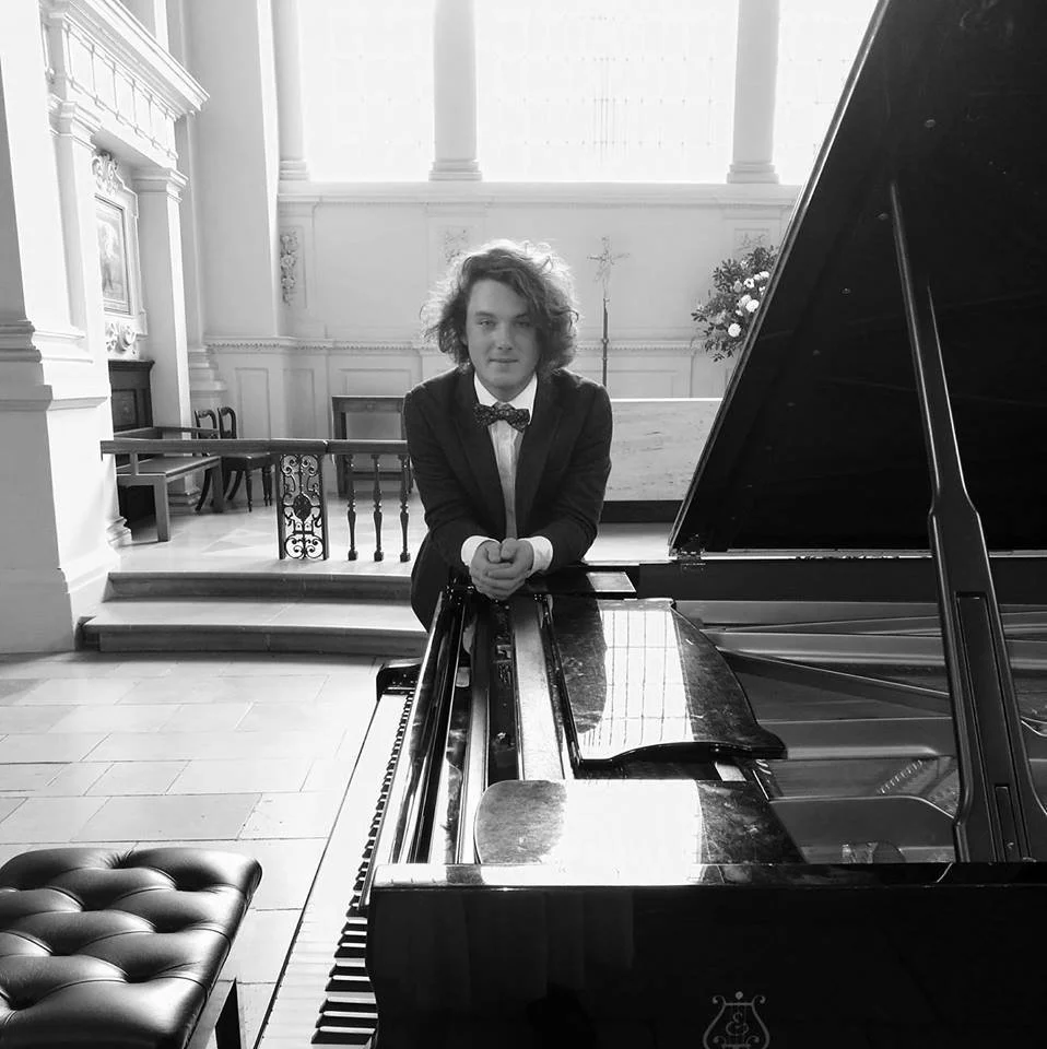 Phillip: Online Piano Teacher
