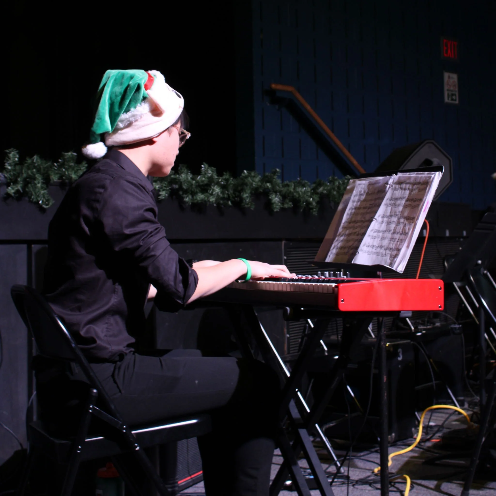 Online Piano Teacher Alvin offers Classical piano lessons