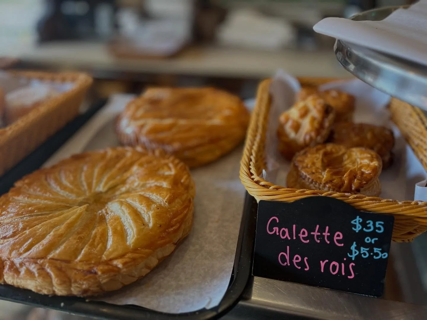 It&rsquo;s that time of year again! 👑🎉

Order your Galette des Rois now!

Available for preorder now through all of January,
Your choice of:

👑classic frangipane 
🍎apple (nut free) 
💚pistachio

*favor &amp; crown with purchase*

DM us or order i
