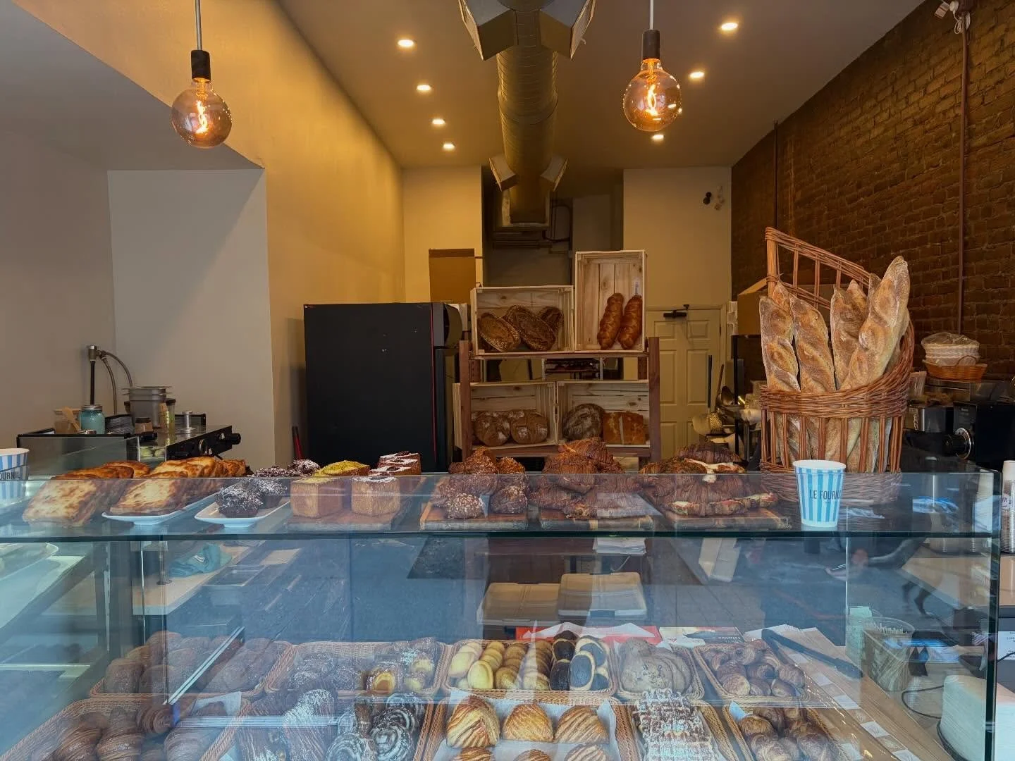 🥂We have news !🥂

Le Fournil 3.0 is open&hellip;

And for those of you who were asking for a Brooklyn location, we got you 😉

Come visit us at 186 5th avenue in Park Slope, Brooklyn. 

8am - 6pm : Tuesday - Sunday

We will see you tomorrow ! 

And