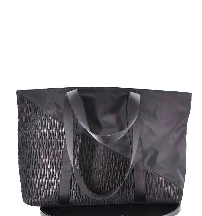 JW LOGO EMBOSSED NEOPRENE  TOTE