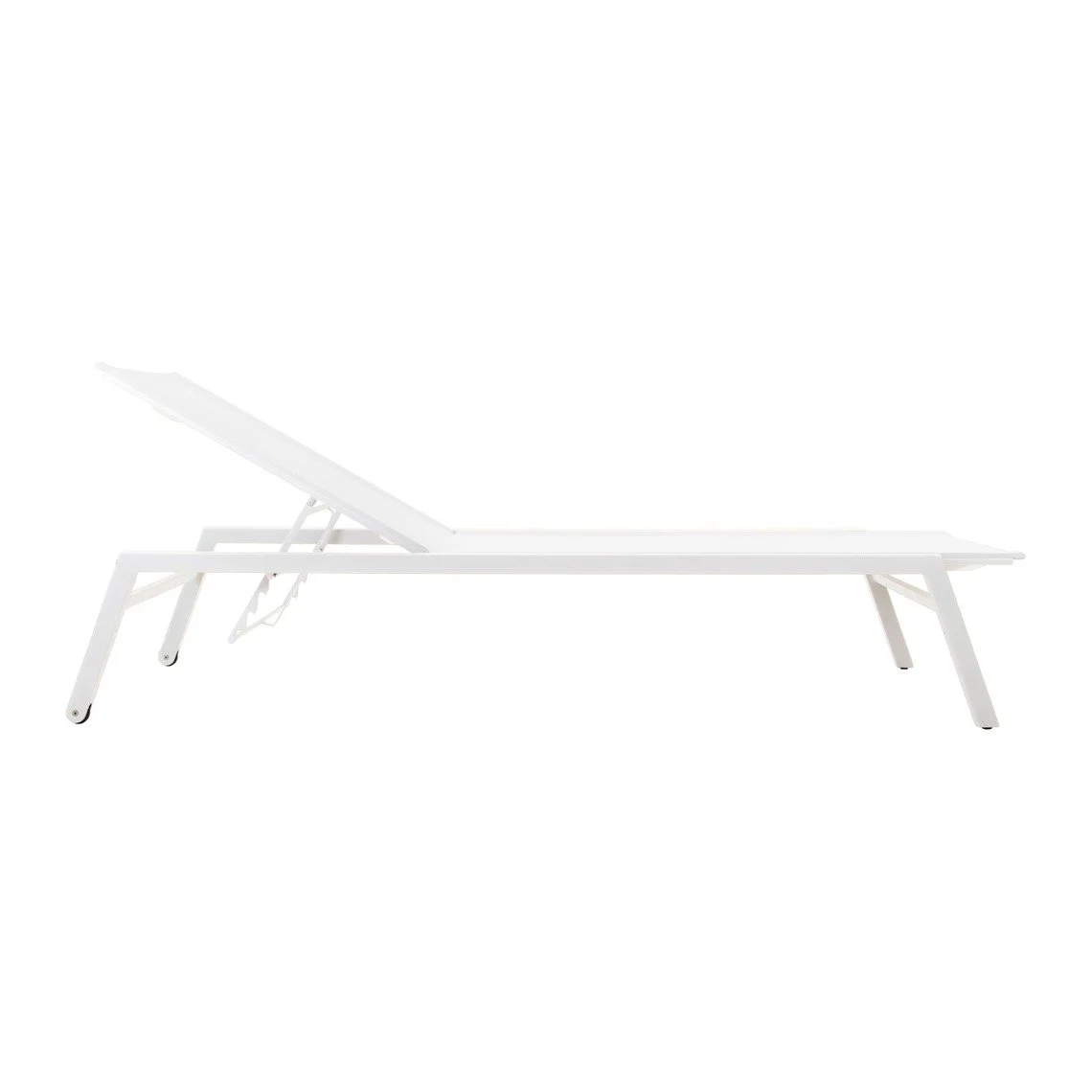 Air_Alum_Chaise_White_4_square.jpg
