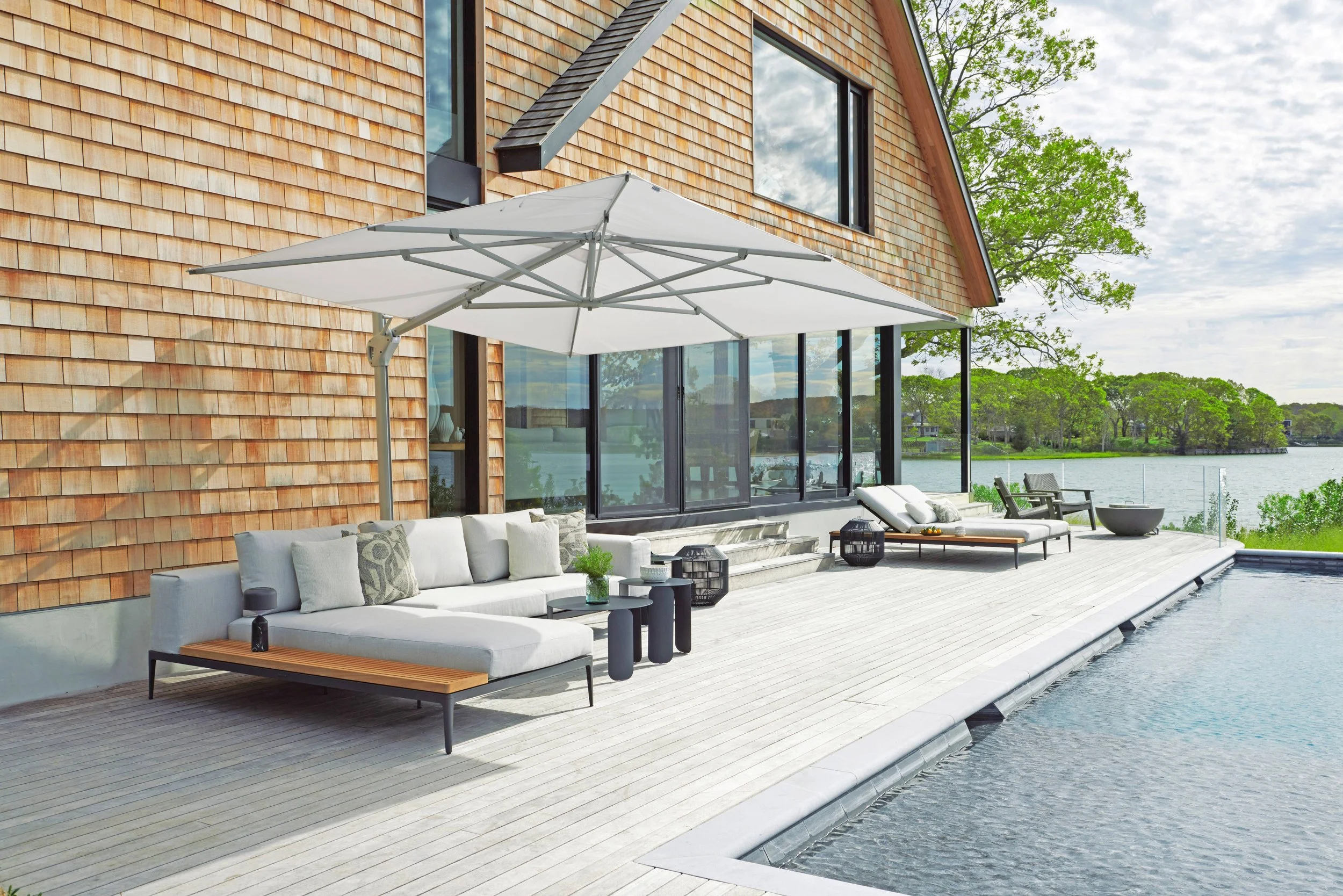 Pavone Lifestyle for web.jpg