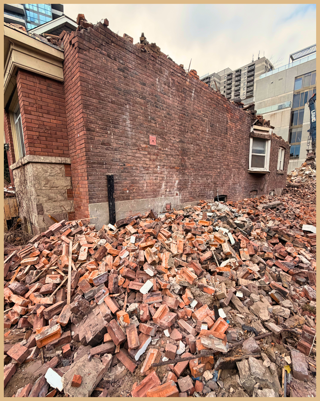 early 1900s red brick from 3 demolished houses in Yorkville, salvaged by Arcana Materials in Toronto, 2025