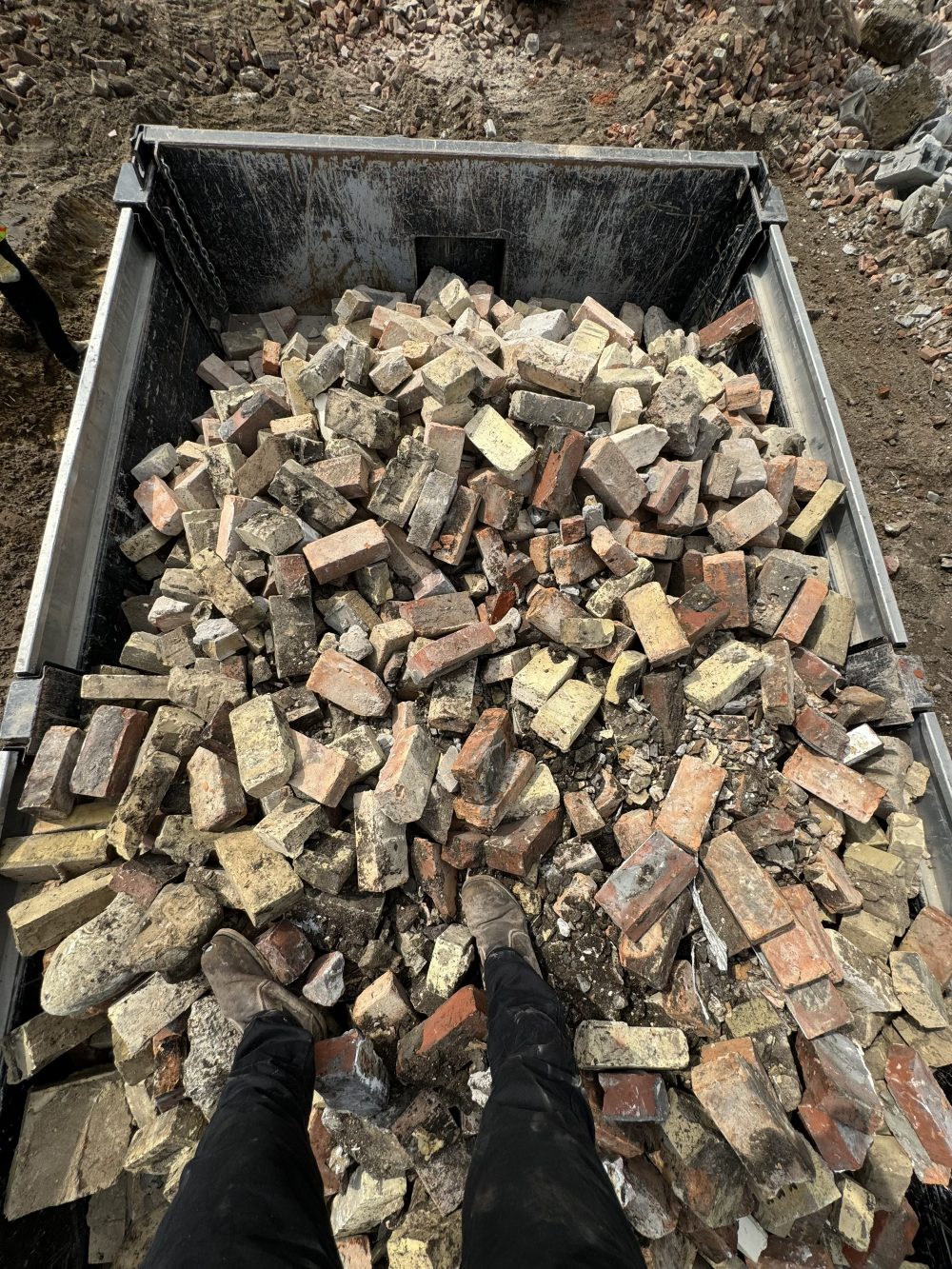 ArcanaMaterials_Danforth_Reclaimed brick_demolition rubble.png