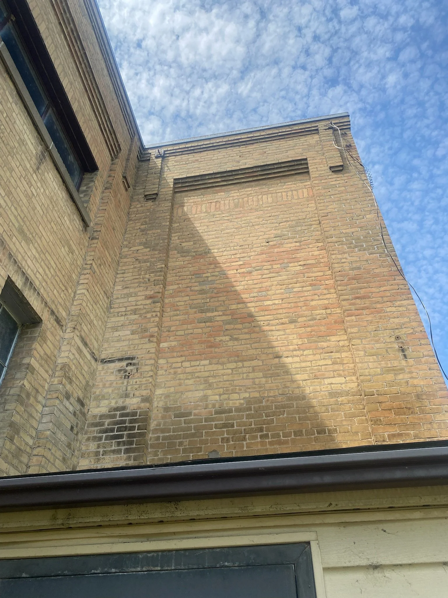 arcanamaterials_Brantford-Buff-reclaimedbrick-8.jpg