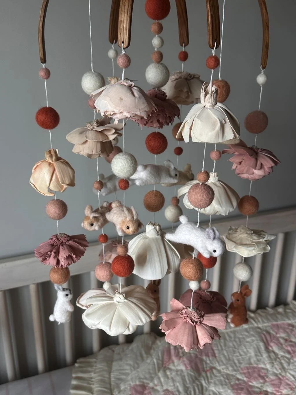 nurserytheme_mobile_3.jpg