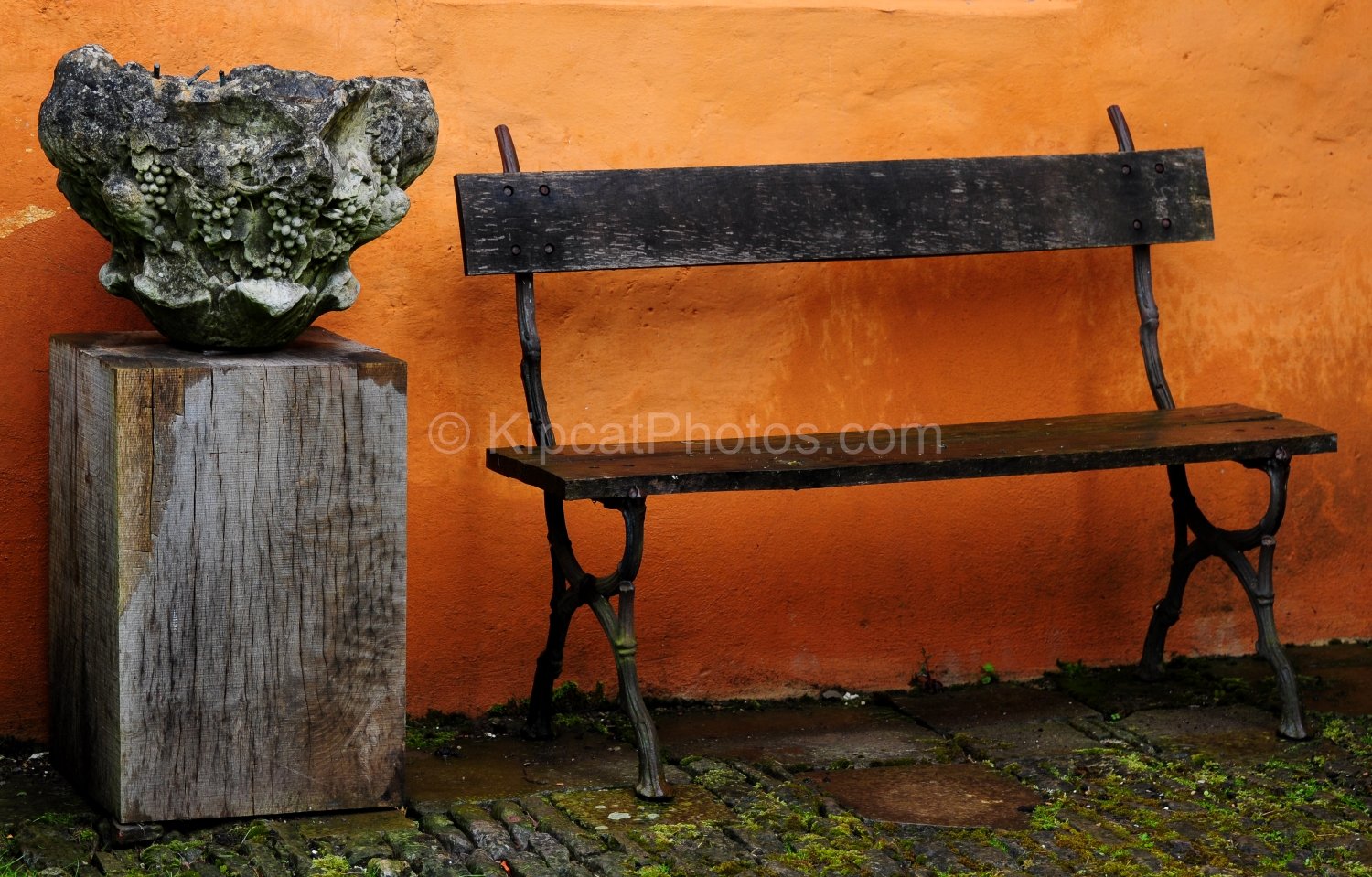 alllt-y-bela-stone-sculpture-bench-orange-wall.jpg.jpg