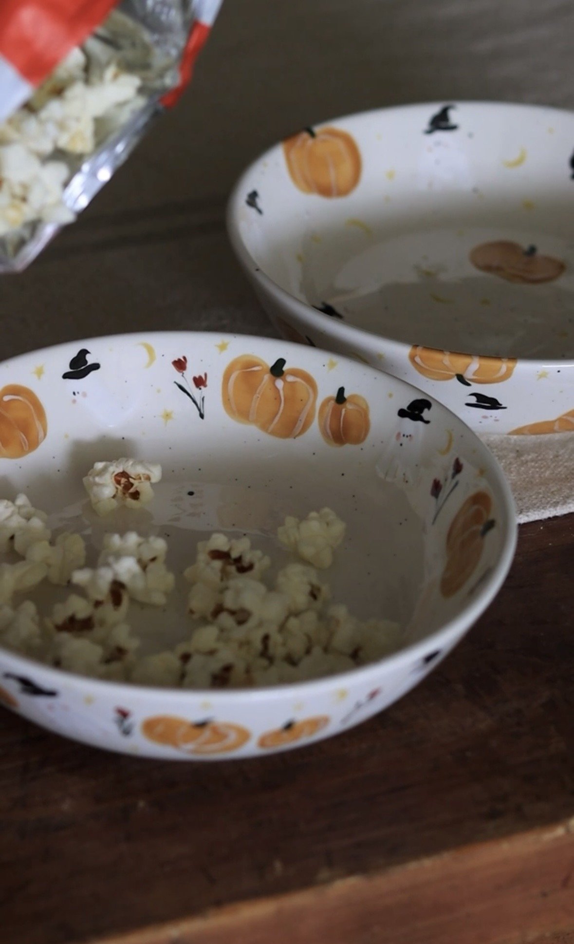 Trick or Treat Bowl - Design Around The Rim