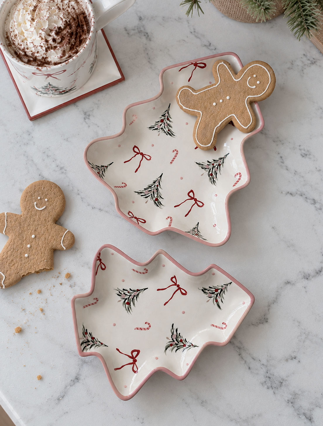 'Pink December' Tree Plates