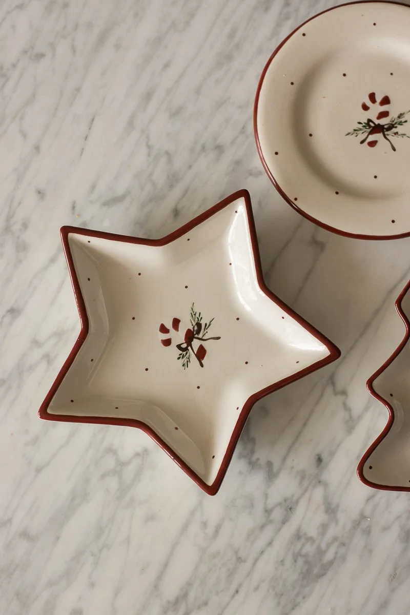 Candy Cane Lane Star Plates
