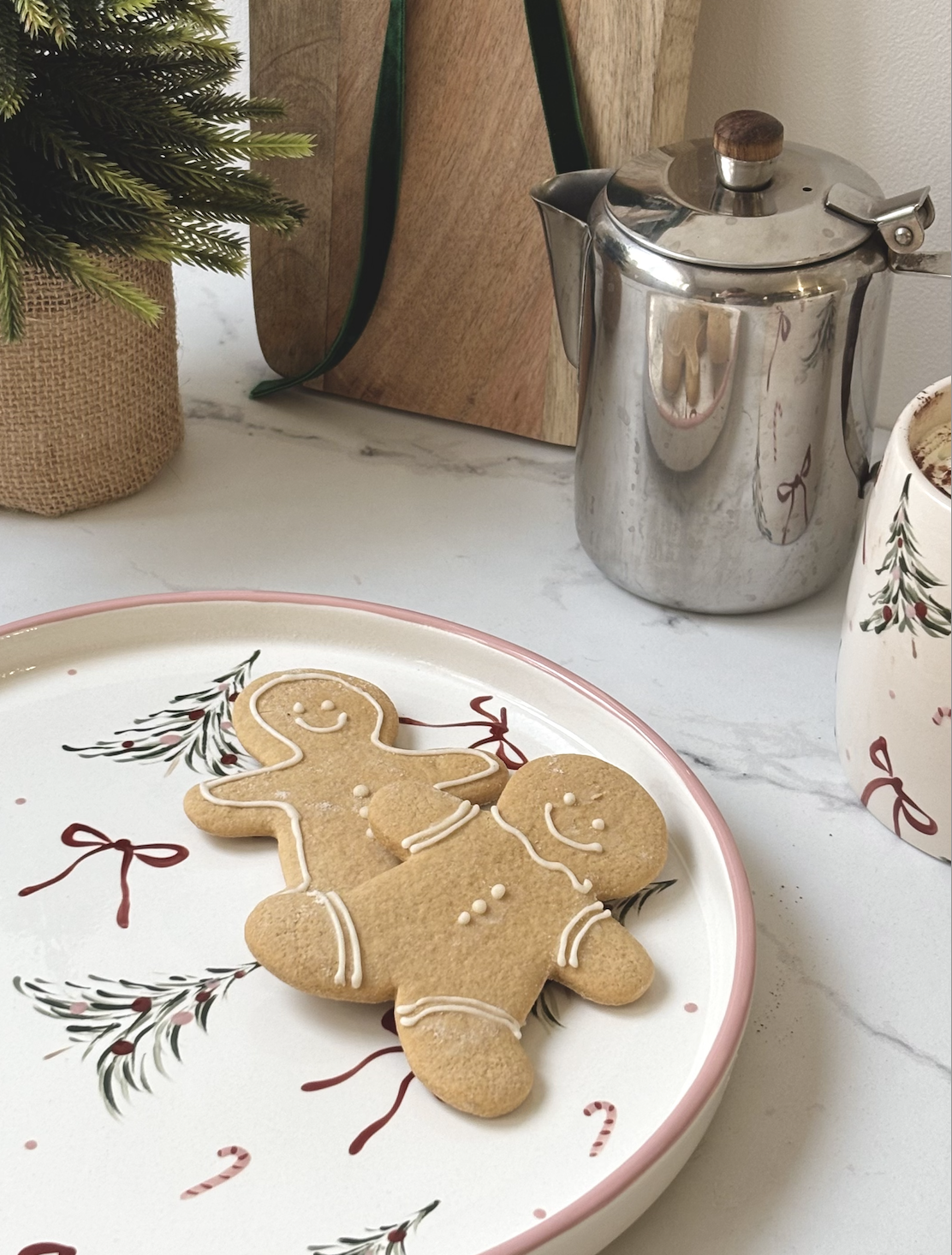 'Pink December' Serving Plate 26cm