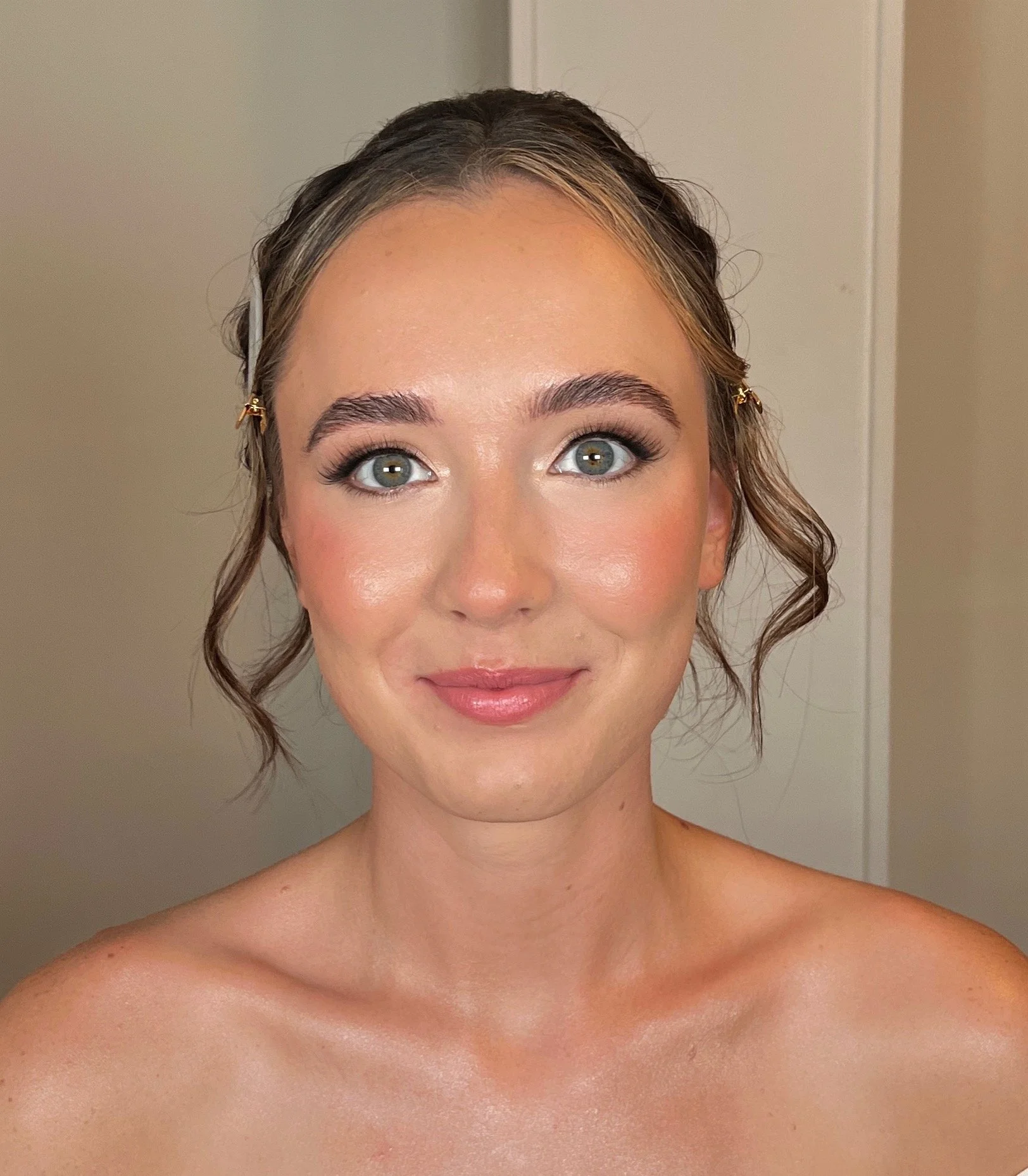 Soft glam bridal makeup fluffy brows