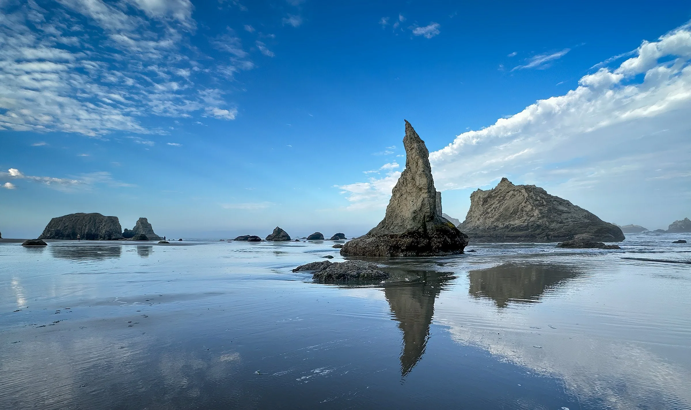 WizardHat Relected.jpg