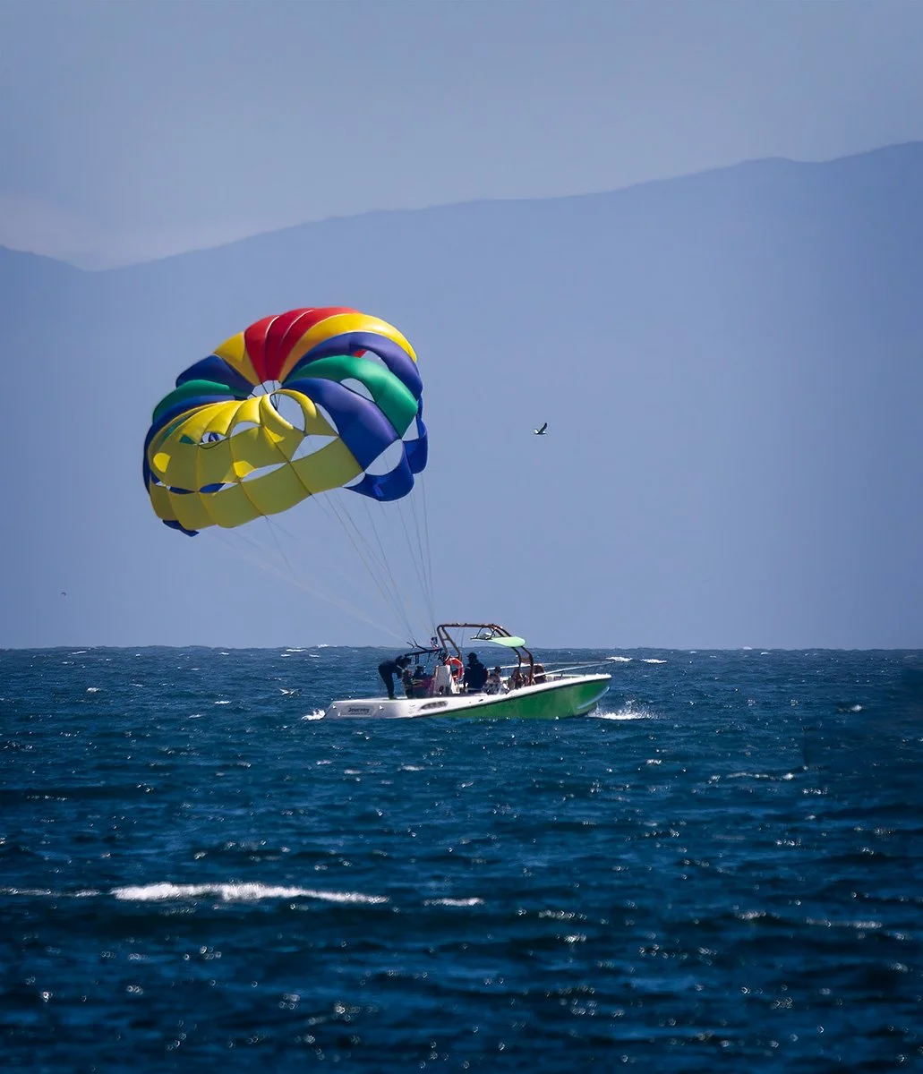 ParasailBoat.jpg